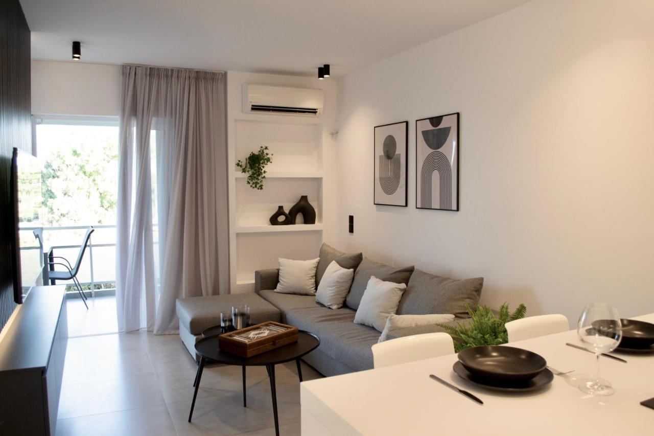 Seafront Apartment By C2C Architects Kalivia Thorikou Екстериор снимка