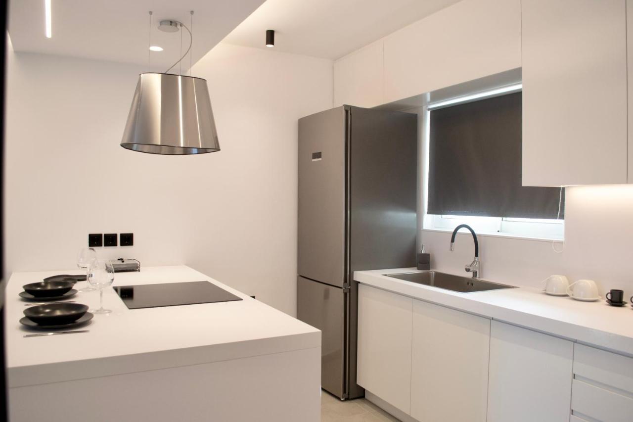 Seafront Apartment By C2C Architects Kalivia Thorikou Екстериор снимка